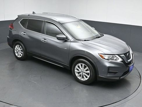 Used 2020 Nissan Rogue SV FWD image 42