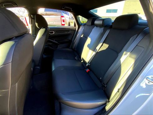 Used 2022 Honda Civic Sport image 19