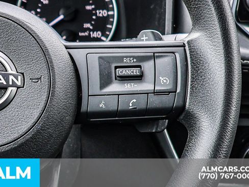 Used 2023 Nissan Rogue S FWD image 35