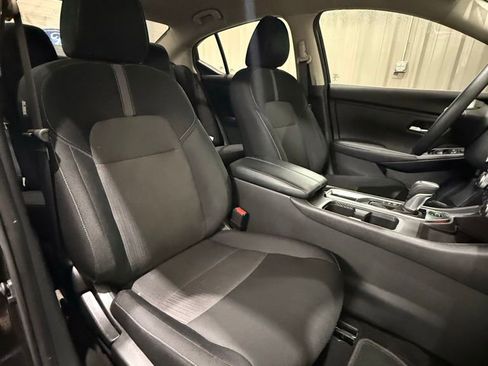 Used 2025 Nissan Sentra SV FWD image 20