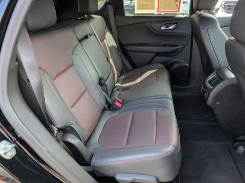 Used 2025 Chevrolet Blazer RS AWD/4WD image 30
