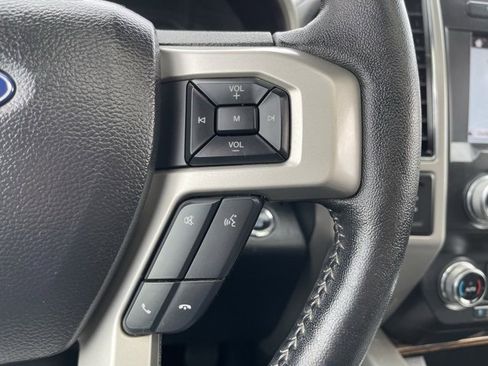 Used 2019 Ford F150 Lariat w/ Equipment Group 502A Luxury image 20