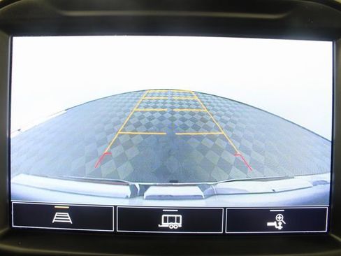 Used 2021 GMC Sierra 1500 AT4 image 3