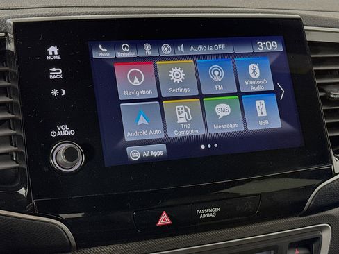 Certified 2025 Honda Passport TrailSport image 15