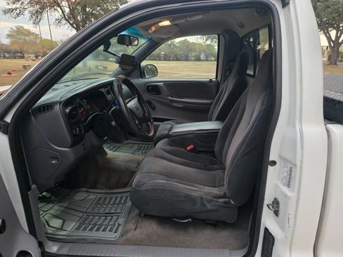 Used 1999 Dodge Dakota Sport image 11
