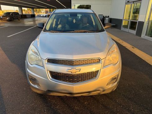 Used 2012 Chevrolet Equinox LS FWD image 2