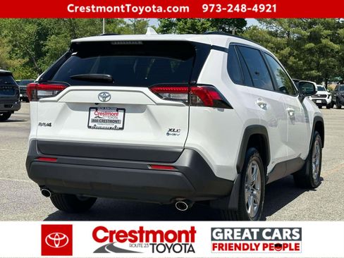 Used 2025 Toyota RAV4 XLE w/ Convenience Package AWD/4WD image 3