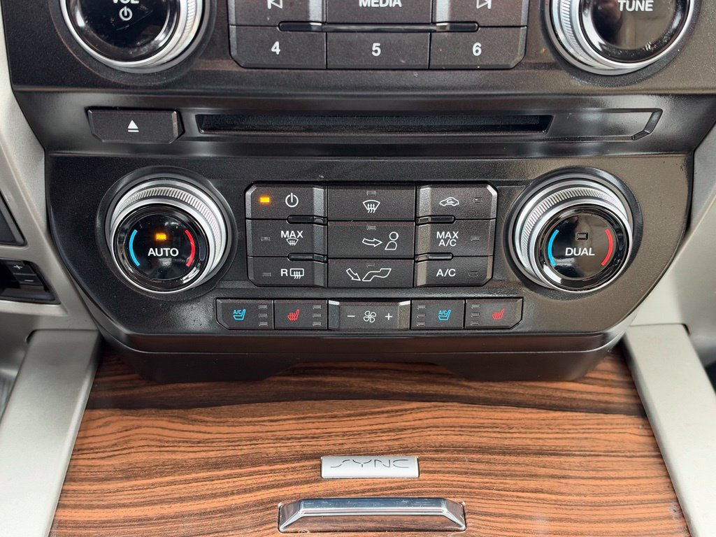 Used 2017 Ford F150 Lariat AWD/4WD image 27