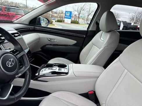 Used 2022 Hyundai Tucson Limited image 13
