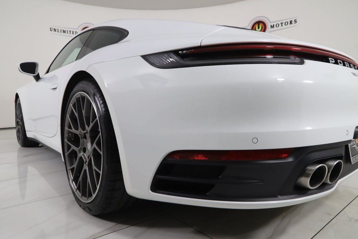 Used 2020 Porsche 911 Carrera S RWD image 36