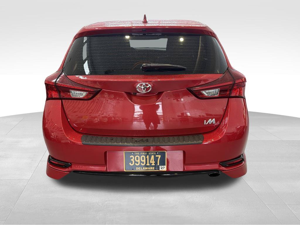 Used 2018 Toyota Corolla iM FWD image 5