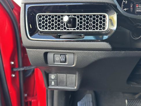 Used 2022 Honda Civic EX image 21