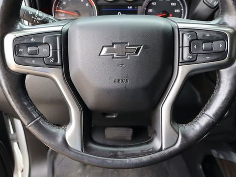 Used 2019 Chevrolet Silverado 1500 LT Trail Boss AWD/4WD image 11