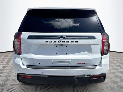 Used 2022 Chevrolet Suburban RST w/ Luxury Package image 7