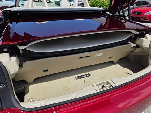 Used 2010 Lexus IS 250C RWD image 12