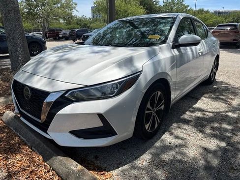 Used 2021 Nissan Sentra SV FWD image 3