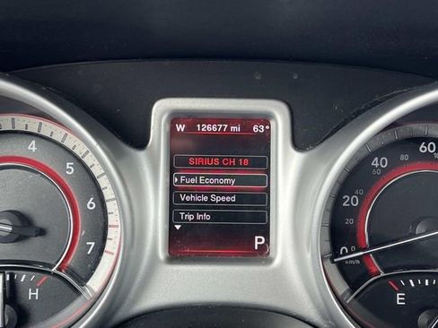 Used 2018 Dodge Journey GT FWD image 23