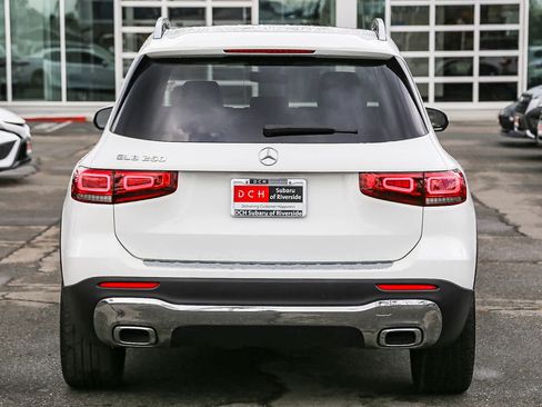 Used 2021 Mercedes-Benz GLB 250 w/ Premium Package image 7