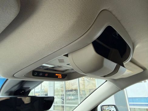 Used 2021 GMC Acadia Denali w/ Denali Ultimate Package image 30