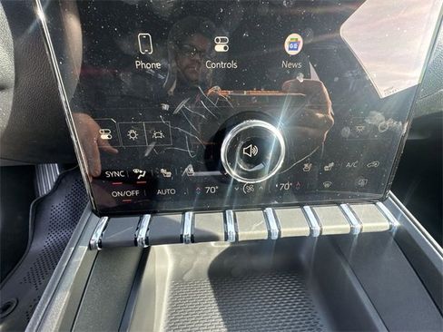 New 2026 GMC Terrain Elevation w/ Elevation Premium Package image 16