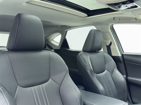 Used 2024 Lexus NX 250 250 NAV,CAM,SUNROOF,HTD STS,BL w/ Cold Area Package image 43