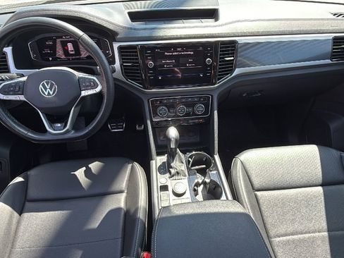 Used 2022 Volkswagen Atlas SEL R-Line AWD/4WD image 30