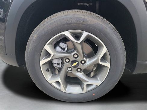 New 2026 Chevrolet Trax LT image 13