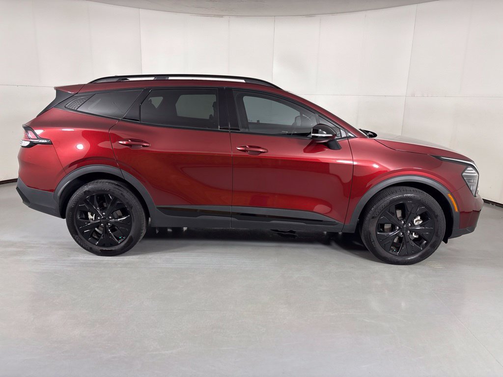 Used 2025 Kia Sportage X-Line w/ Premium Package AWD/4WD image 9