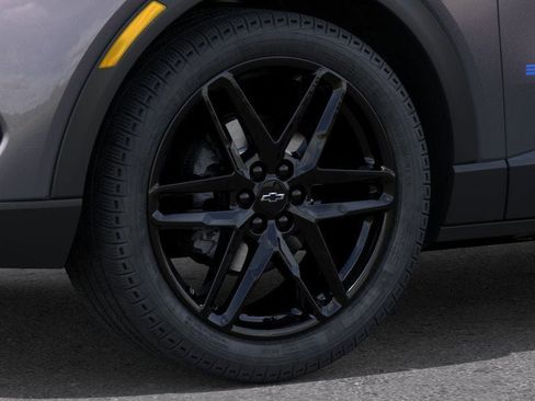 New 2026 Chevrolet Equinox EV LT w/ LPO, Blackout Package image 9