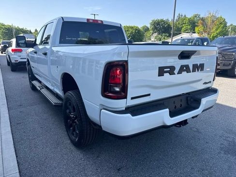 Certified 2025 RAM 2500 Big Horn AWD/4WD image 4