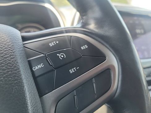 Used 2020 Jeep Cherokee Limited FWD image 21