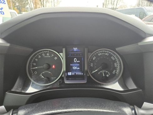 Used 2018 Toyota Tacoma 4x4 Double Cab image 13