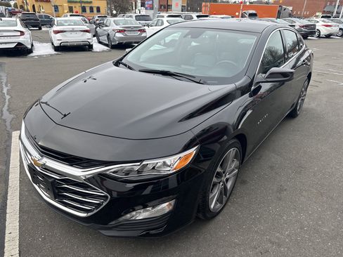 Used 2024 Chevrolet Malibu LT image 4