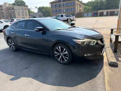 Used 2016 Nissan Maxima 3.5 SV FWD image 2