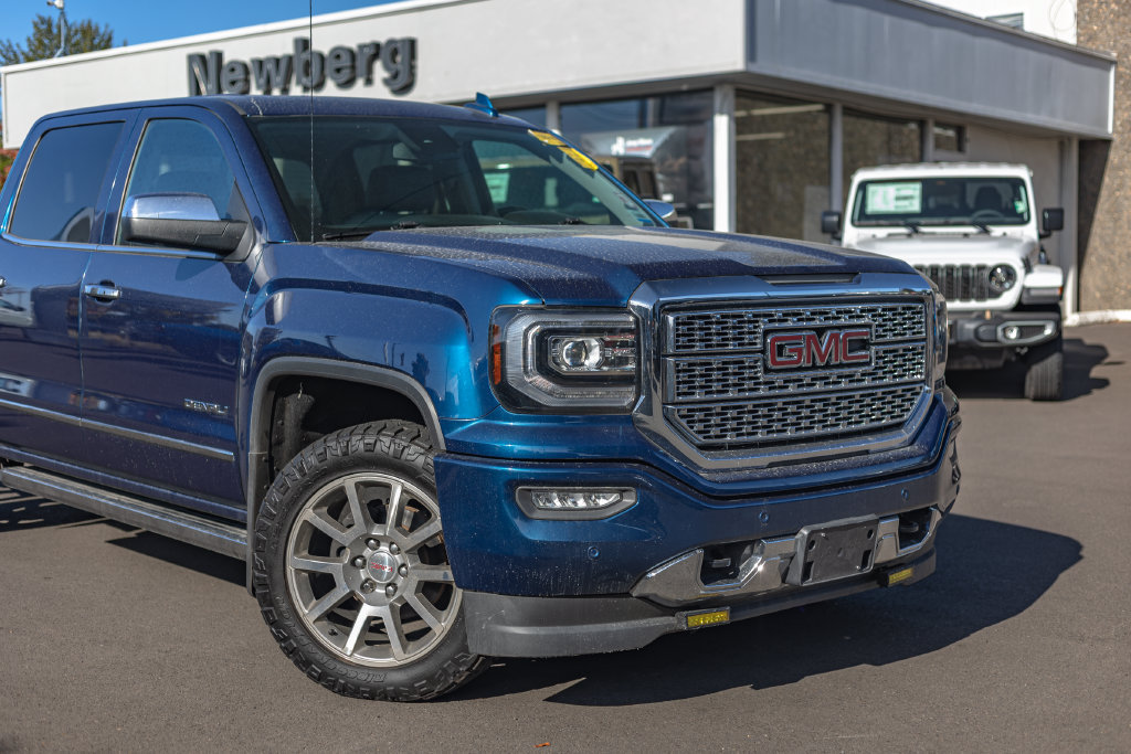 Used 2017 GMC Sierra 1500 Denali AWD/4WD image 3