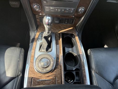 Used 2017 INFINITI QX80 2WD image 16