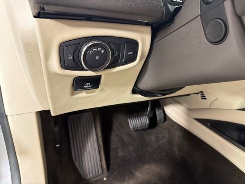 Used 2018 Lincoln MKZ Select w/ Select Plus Package image 9