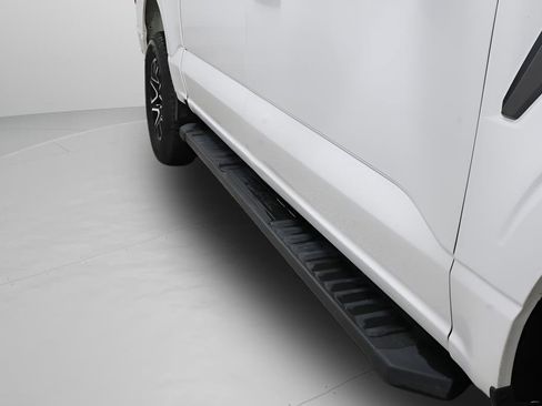 Used 2023 Ford F150 Lariat w/ Max Trailer Tow Package image 33