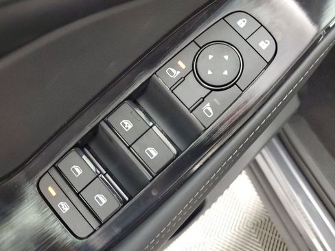 New 2026 Nissan Rogue SV image 28