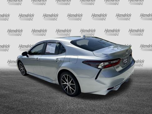 Certified 2023 Toyota Camry SE w/ Convenience Package image 8