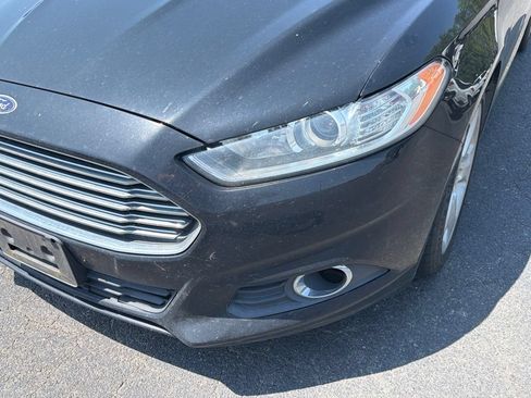 Used 2016 Ford Fusion SE w/ Equipment Group 201A FWD image 15