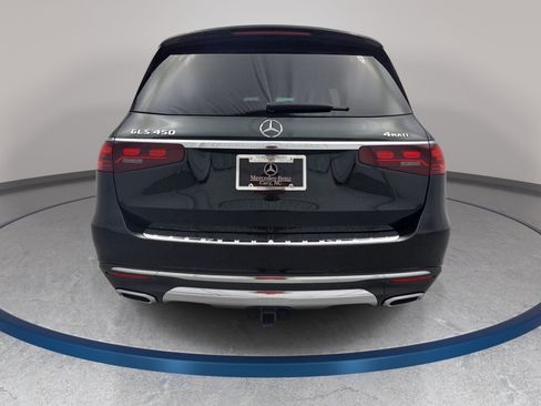 Used 2024 Mercedes-Benz GLS 450 4MATIC image 6