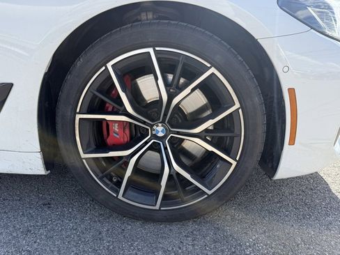 Used 2022 BMW M550i xDrive w/ Shadowloine Package image 4