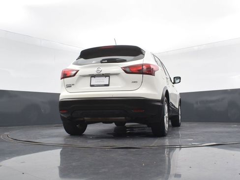 Used 2017 Nissan Rogue Sport S w/ S Appearance Package image 47