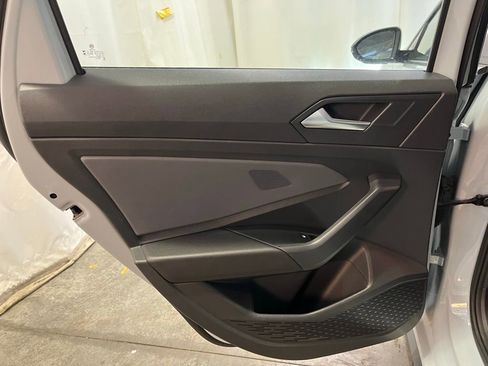 Used 2025 Volkswagen Jetta GLI Autobahn image 24