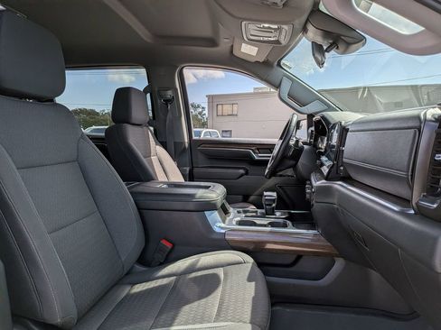 Used 2022 Chevrolet Silverado 1500 LT Trail Boss w/ Protection Package image 31