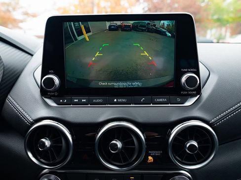 New 2025 Nissan Sentra SV w/ Trunk Package image 15