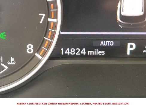 Certified 2025 Nissan Pathfinder SL image 33