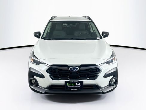 Used 2024 Subaru Crosstrek 2.0i Premium w/ Crosstrek Mirror Package AWD/4WD image 2