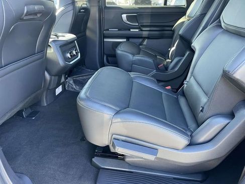 New 2025 Ford Expedition Max Platinum w/ Stealth Appearance Package image 20